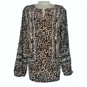 Ann Taylor LOFT Cute top with subtle Unicorn print design